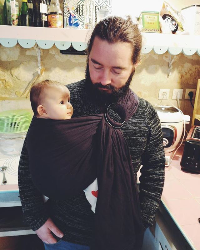 Interview Lucie (@elusyasun)
Lucie maman d'une petite fille de 7 mois, nous partage son quotidien de maman écolo